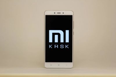 Лот: 8798233. Фото: 1. Xiaomi Redmi 4 16Gb Серебро. В... Смартфоны