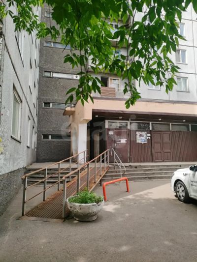 Лот: 25396554. Фото: 1. квартира , Красноярск улица Железнодорожников... Квартиры, студии