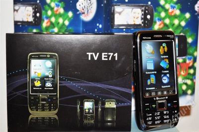 Лот: 726108. Фото: 1. Nokia TV E71 (2 сим-карты + тв... Кнопочные мобильные телефоны
