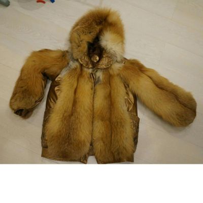 Лот: 6846468. Фото: 1. шубка куртка лиса. Верхняя одежда