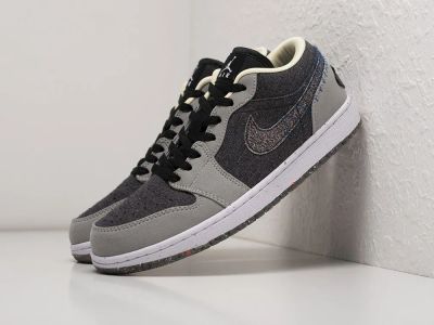 Лот: 20288202. Фото: 1. Кроссовки Nike Air Jordan 1 Low... Кеды, кроссовки, слипоны