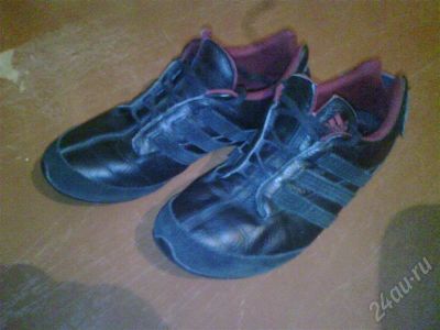 Лот: 707401. Фото: 1. Кроссовки adidas. Кеды, кроссовки, слипоны