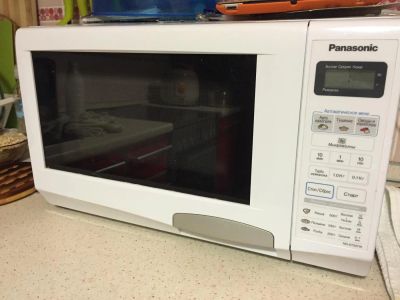 Лот: 6748567. Фото: 1. Микроволновая печь Panasonic NN-ST337W. Микроволновки, мини-печи