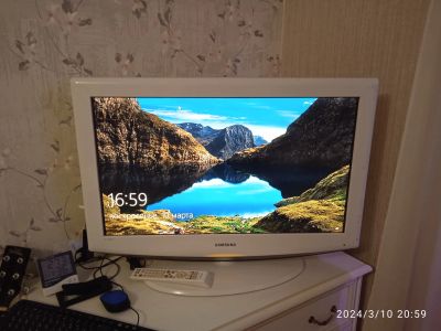 Лот: 21546090. Фото: 1. Телевизор Samsung LE32R81W. Телевизоры