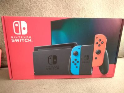 Лот: 16146077. Фото: 1. Nintendo Switch + 2 игры (Zelda... Игровые приставки, консоли