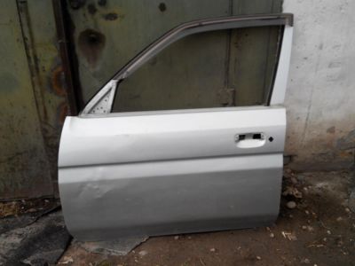 Лот: 5632679. Фото: 1. Дверь MAZDA DEMIO кузов DW. Кузов