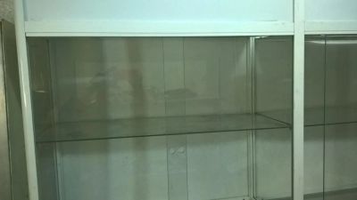 Лот: 9801815. Фото: 1. Витрина алюминиевая 3м х 0,5м. Торговое