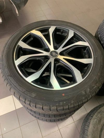 Лот: 15894611. Фото: 1. Шины Dunlop 255/50/R20 на дисках... Шины на дисках