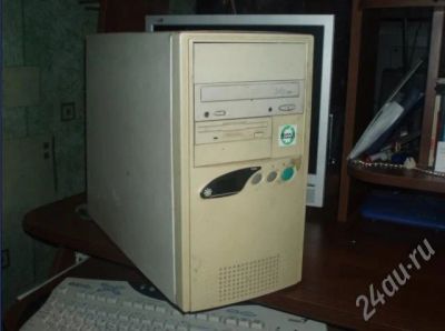 Лот: 211288. Фото: 1. Системник Pentium III . Всё кроме... Компьютеры в сборе