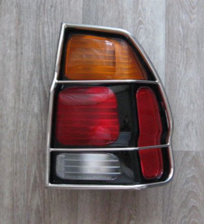 Лот: 16201380. Фото: 1. Задний фонарь правый Mitsubishi. Оптика и освещение