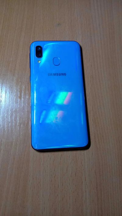 Лот: 19549966. Фото: 1. Samsung. Смартфоны
