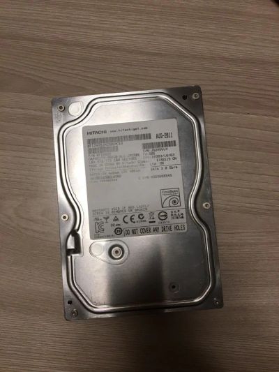 Лот: 10049827. Фото: 1. Hitachi hds5c1050cla382 500GB. Жёсткие диски (HDD)