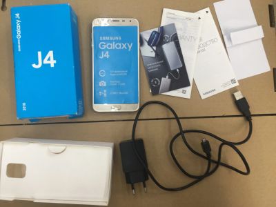 Лот: 16015828. Фото: 1. Samsung J4 2018 продажа / обмен. Смартфоны