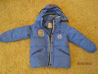Лот: 1969430. Фото: 1. Зимняя курточка Moncler. Верхняя одежда