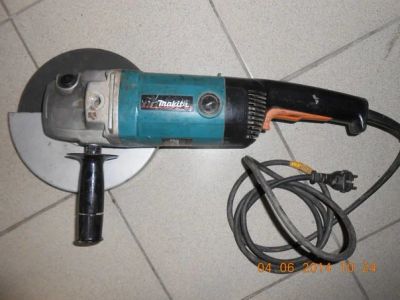 Лот: 4168995. Фото: 1. Продам шлифовальную машину Makita... Электроинструмент