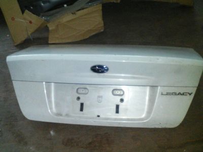Лот: 11005853. Фото: 1. Крышка багажника Subaru Legacy... Кузов