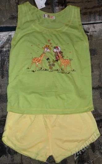 Лот: 1762958. Фото: 1. Костюмчик на лето: шорты и майка. Костюмы