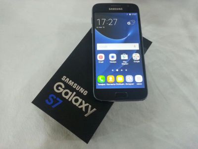 Лот: 4204423. Фото: 1. Samsung Galaxy S 7, 32 Gb, Sapphire... Смартфоны