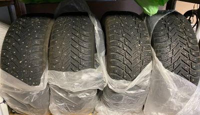 Лот: 23600926. Фото: 1. Nokian Hakkapeliitta 10p SUV 215... Шины