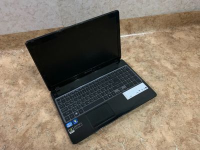 Лот: 25787562. Фото: 1. Шустрый Ноутбук на Core i7,12GB... Ноутбуки