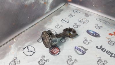 Лот: 23584261. Фото: 1. Поршень с шатуном Hyundai IX55... Двигатель и элементы двигателя