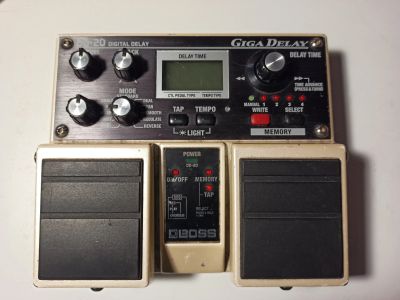 Лот: 16743043. Фото: 1. Boss DD-20. Гитарные эффекты и комбоусилители