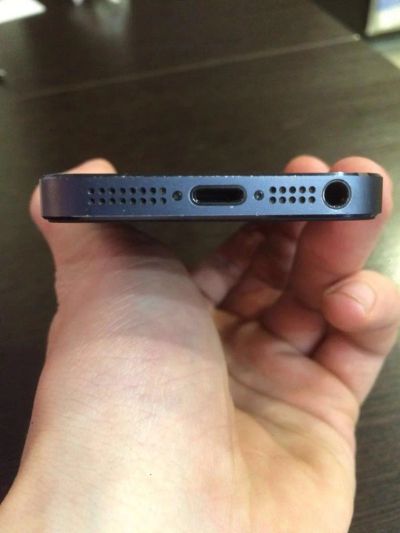 Лот: 6802518. Фото: 1. IPhone 5 16 GB. Смартфоны