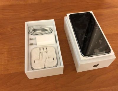 Лот: 10868157. Фото: 1. Iphone 6s 16gb Space Gray. Смартфоны