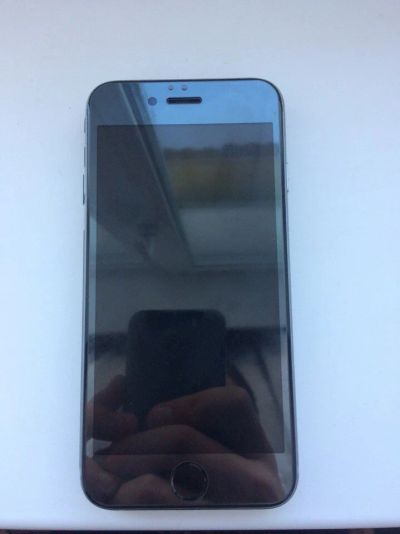 Лот: 8809205. Фото: 1. iPhone 6. Смартфоны