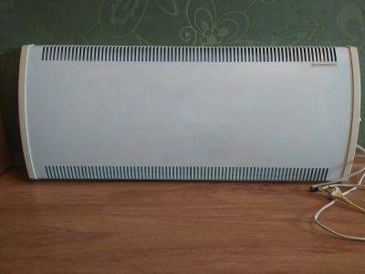 Лот: 5634309. Фото: 1. Обогреватель настенный 3 - 4 кВт... Обогреватели бытовые