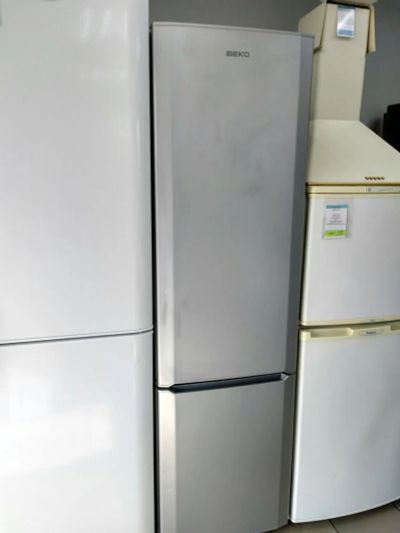 Лот: 11433033. Фото: 1. Холодильник BEKO CSMV 528021 S. Холодильники, морозильные камеры