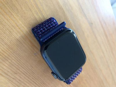 Лот: 17460902. Фото: 1. Часы Apple Watch 4 44 mm. Смарт-часы, фитнес-браслеты, аксессуары