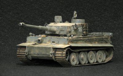 Лот: 14536755. Фото: 1. Модель танка Tiger. Военная техника