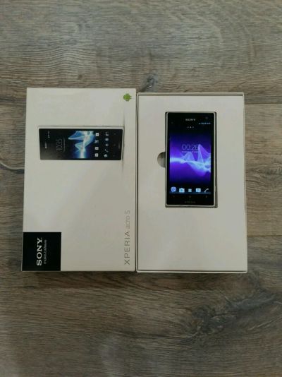Лот: 8611356. Фото: 1. Sony Xperia Acro S. Смартфоны