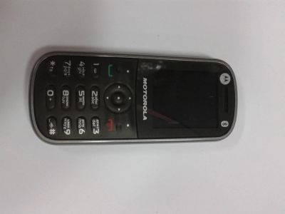 Лот: 6501194. Фото: 1. сотовый телефон моторола Motorola... Кнопочные мобильные телефоны