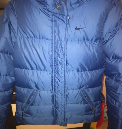 Лот: 10678531. Фото: 1. Пуховик Nike. Верхняя одежда