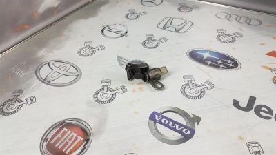 Лот: 23590610. Фото: 1. Датчик положения коленвала Ford... Электрооборудование
