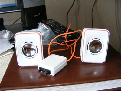Лот: 65432. Фото: 1. Колонки Sony Ericsson. Другое (смартфоны, связь, навигация)