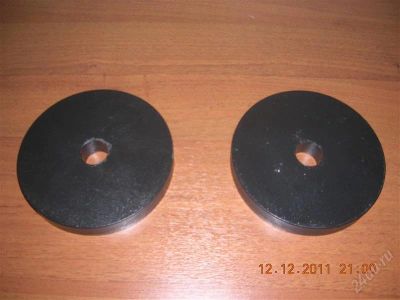 Лот: 1413543. Фото: 1. 2 блина (по 4 кг.). Штанги, блины