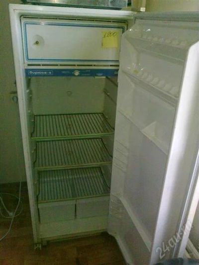 Лот: 2080041. Фото: 1. холодиьник. Холодильники, морозильные камеры