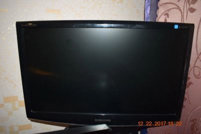 Лот: 10806088. Фото: 1. Продам ЖК-монитор Samsung SyncMaster... ЖК-мониторы