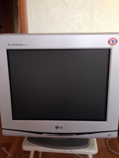 Лот: 3285846. Фото: 1. Монитор LG Flatron F700B. ЭЛТ-мониторы