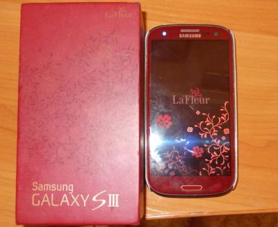 Лот: 4268283. Фото: 1. Смартфон samsung galaxy s3 LaFleur. Смартфоны