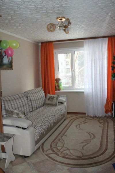 Лот: 3981100. Фото: 1. Некислый такой диван. Диваны