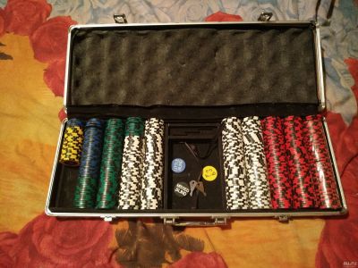 Лот: 14975552. Фото: 1. Покерный набор Pokerstars. Сувенирные наборы