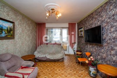 Лот: 24341840. Фото: 1. Продам 3-комн. кв. 69.2 кв.м... Квартиры, студии