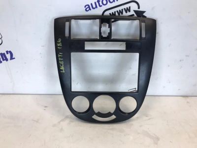 Лот: 21706204. Фото: 1. рамка магнитолы Chevrolet Lacetti... Двигатель и элементы двигателя