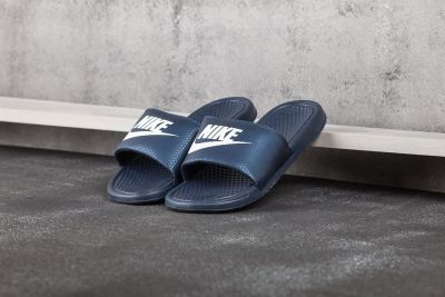 Лот: 11146653. Фото: 1. Сланцы Nike Benassi Jdi (арт... Кеды, кроссовки, слипоны