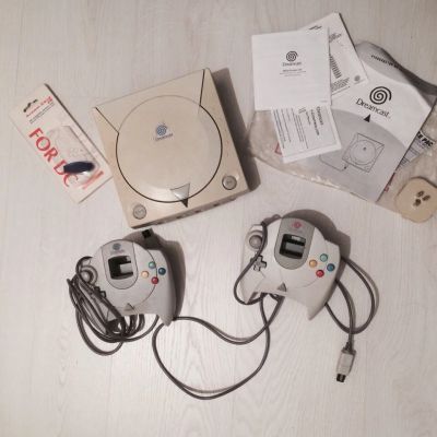 Лот: 6296746. Фото: 1. Sega Dreamcast (сега дримкаст). Игровые приставки, консоли