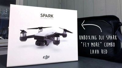 Лот: 12481759. Фото: 1. DJI Spark Fly More Combo. Новый... Квадрокоптеры
